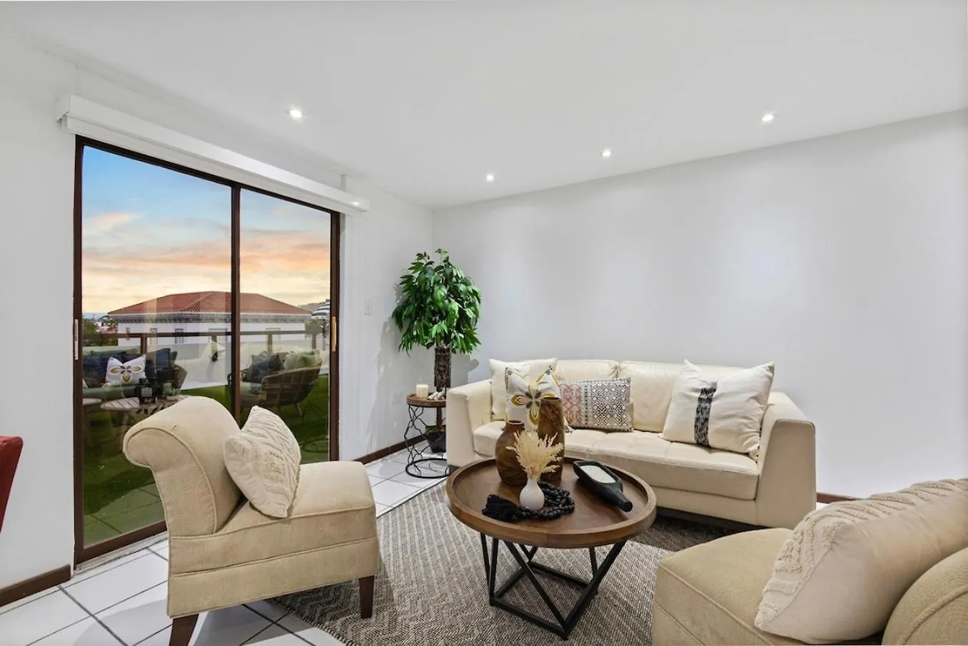 Hidden Gem In Miramar- Power Generator- Parking Apartment San Juan