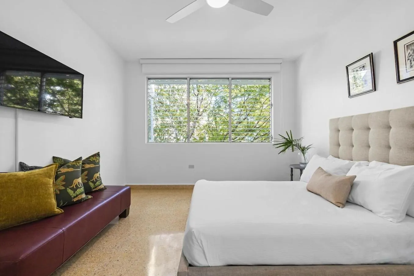 Hidden Gem In Miramar- Power Generator- Parking Apartment San Juan Puerto Rico
